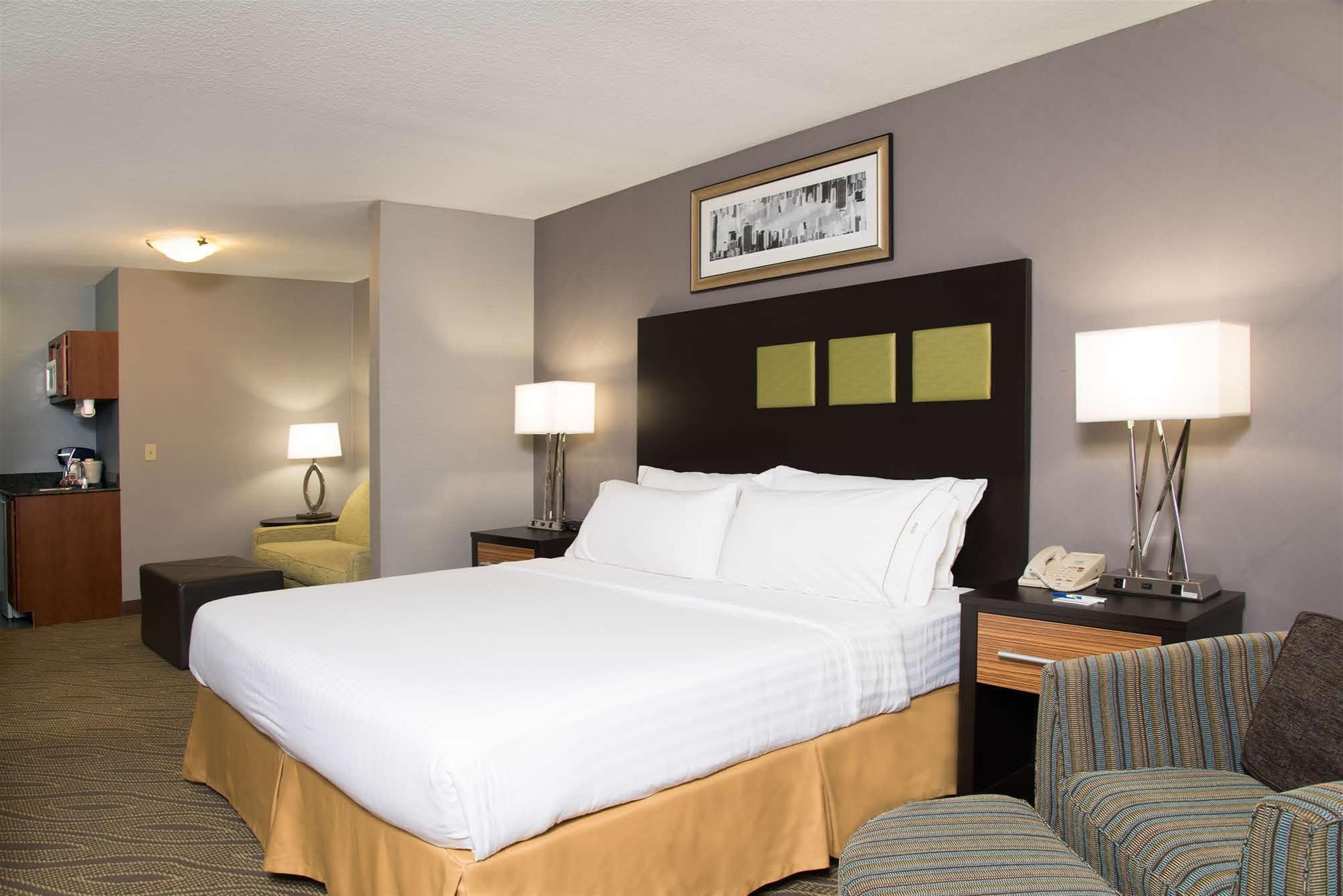 Holiday Inn Express & Suites Danville By Ihg Exteriör bild